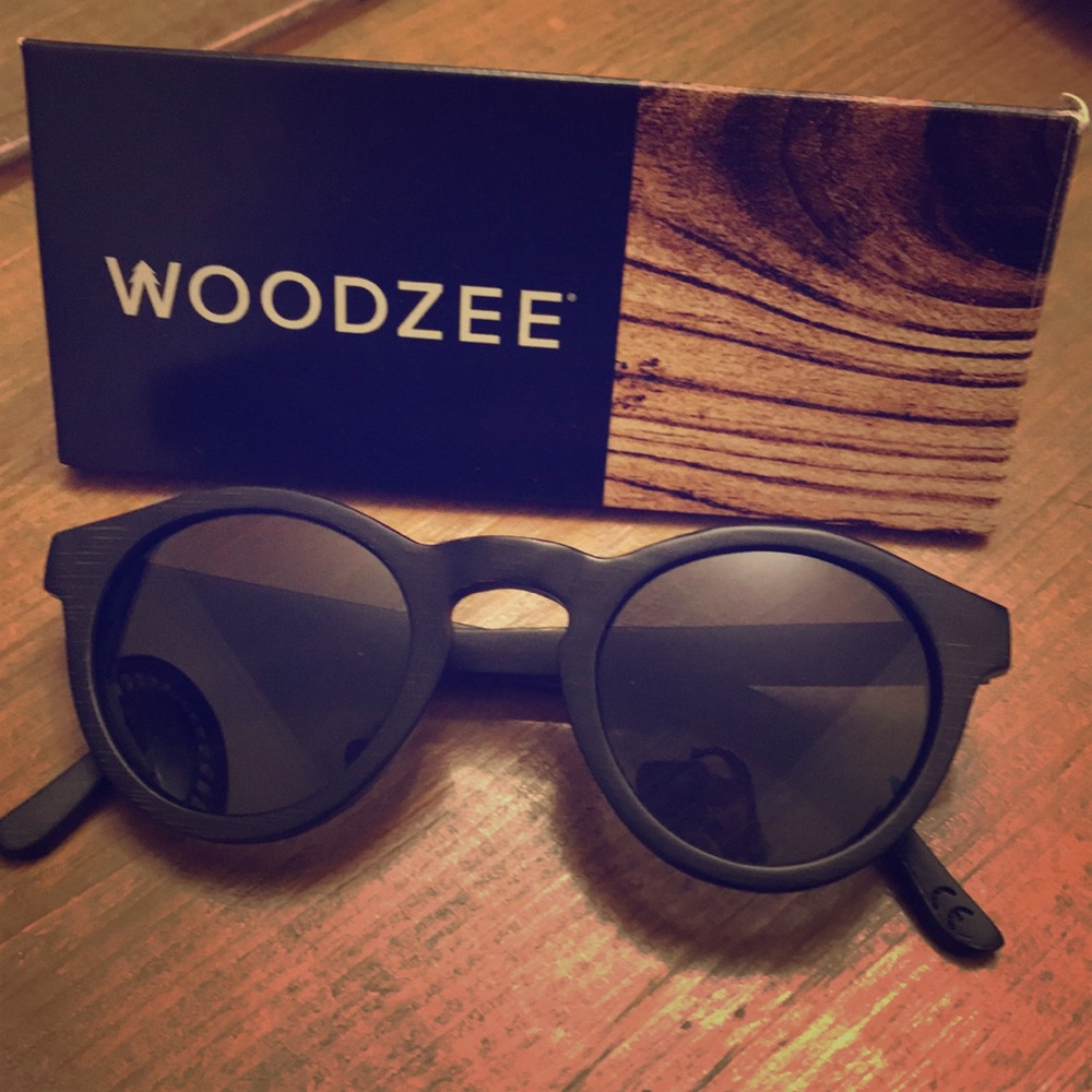 Brand new with box WOODZEE round sunglasses